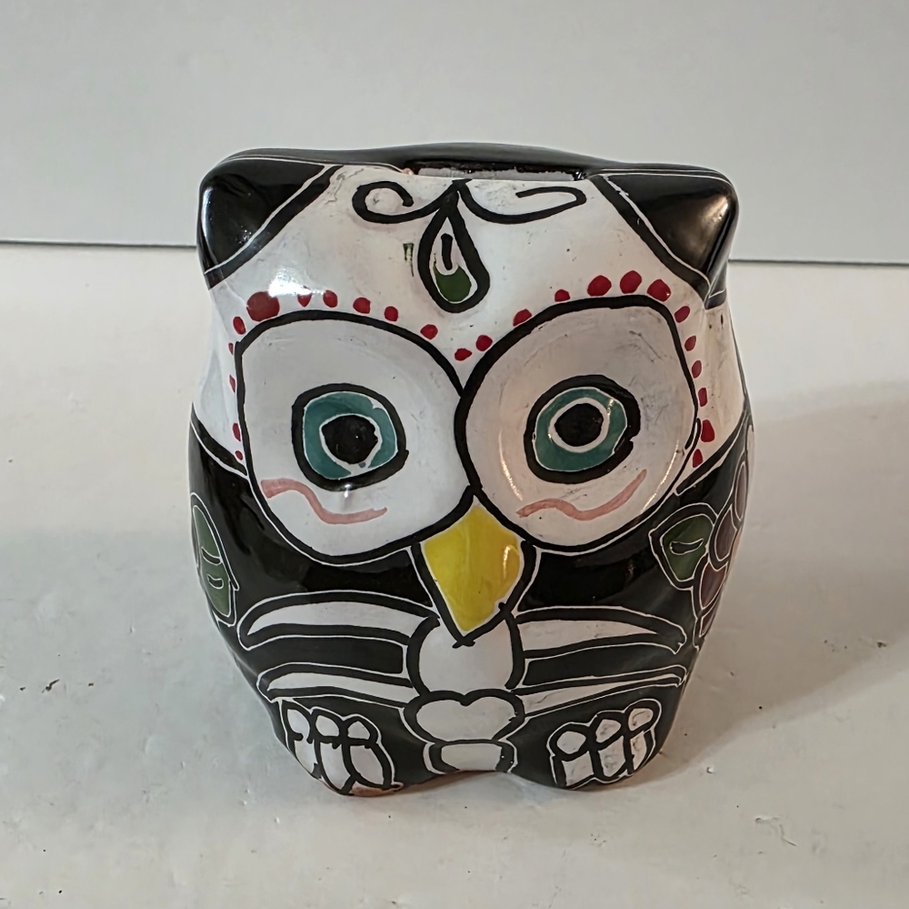 Mexican Pottery Talavera Owl Yellow Beak Day Of The Dead